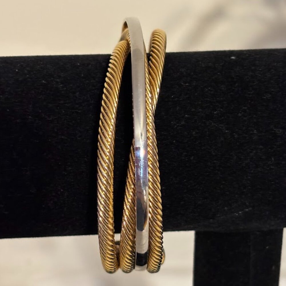 Beautiful Gold and Silver Interwind Bracelet for any occasion - Picture 1 of 16